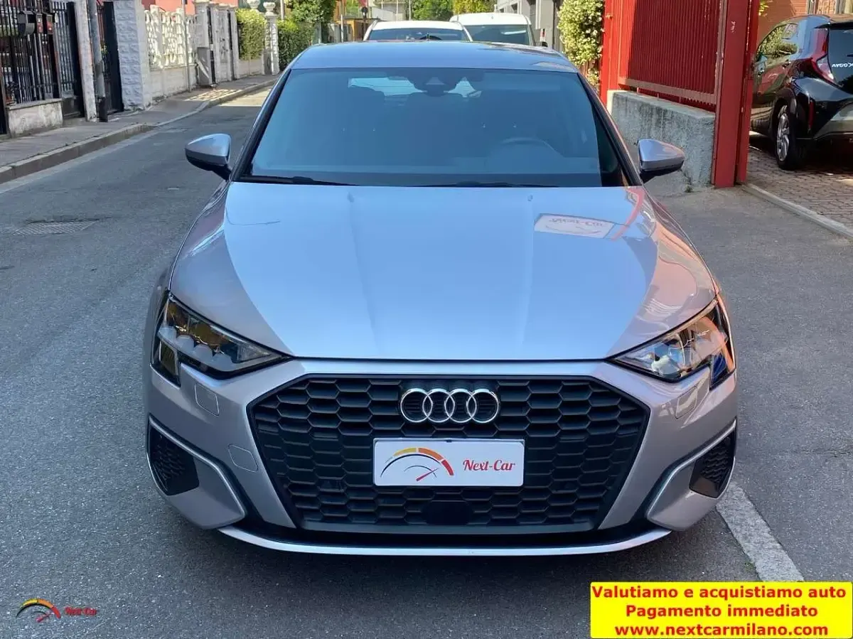 Usata Audi A3 Advanced 150 CV (110 kW) 2021 Argento Berlina