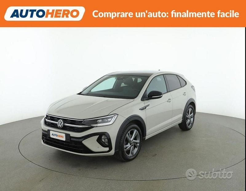 Usata VW Taigo R-line 110 CV (80 kW) 2024 Beige SUV