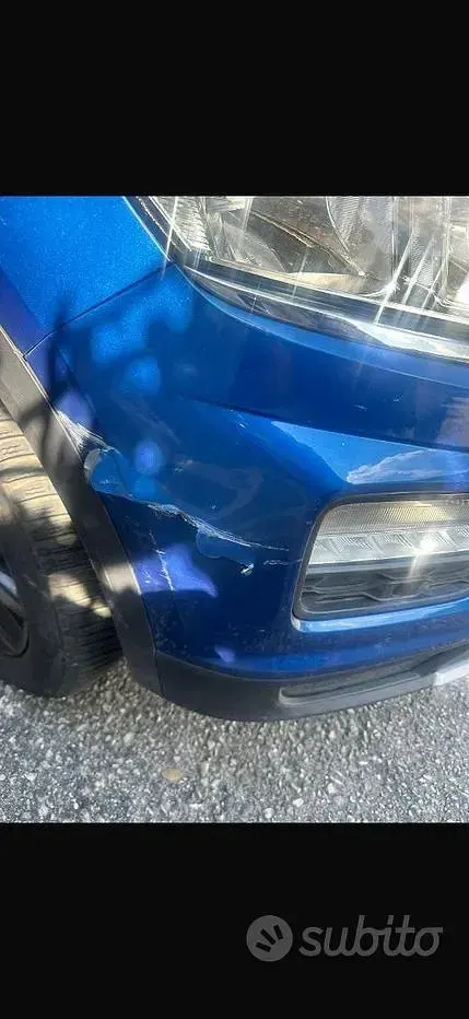 Usata VW T-Roc 116 CV (85 kW) 2020 Blu SUV