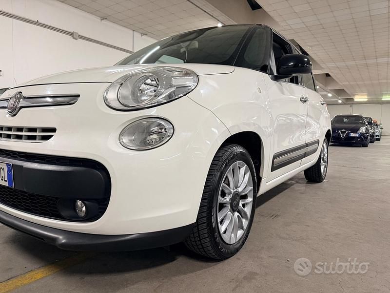 Usata Fiat 500L Lounge 85 CV (62 kW) 2013 Bianco Monovolume