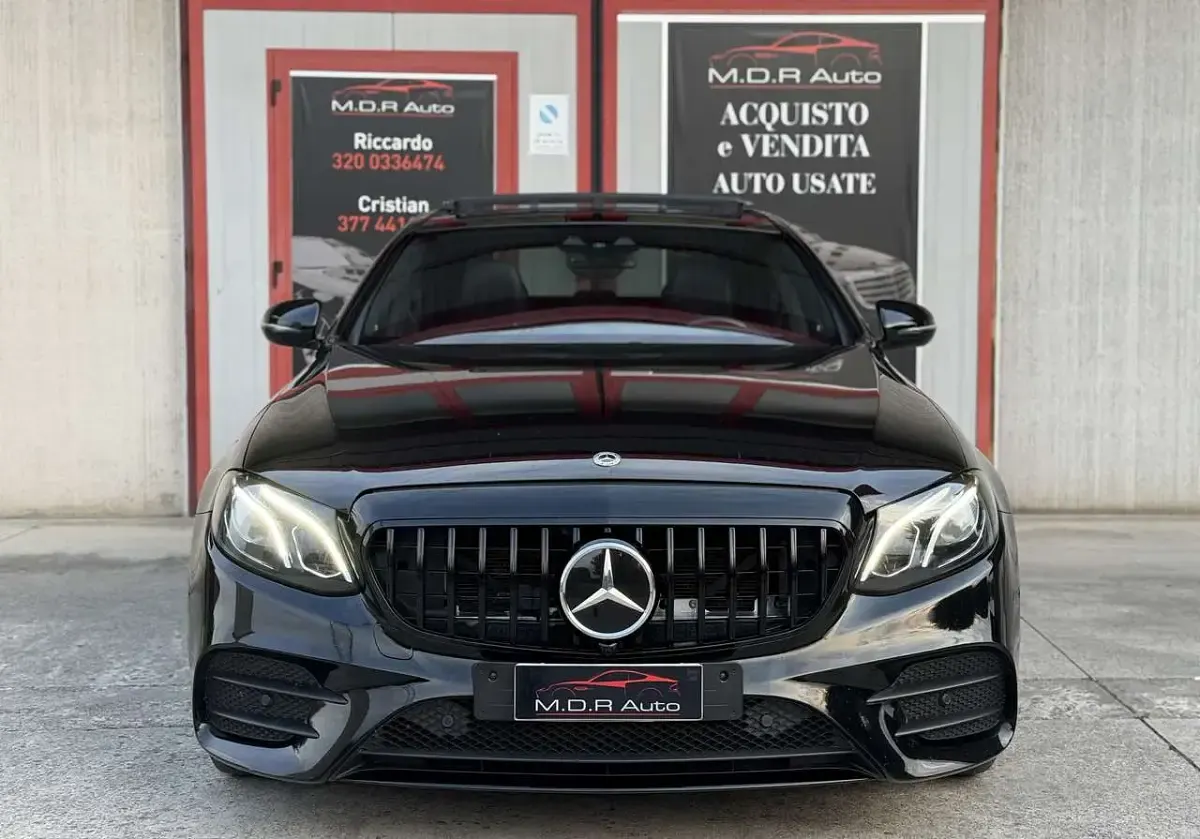 Usata Mercedes E400 Premium Plus 340 CV (250 kW) 2019 Nero Berlina