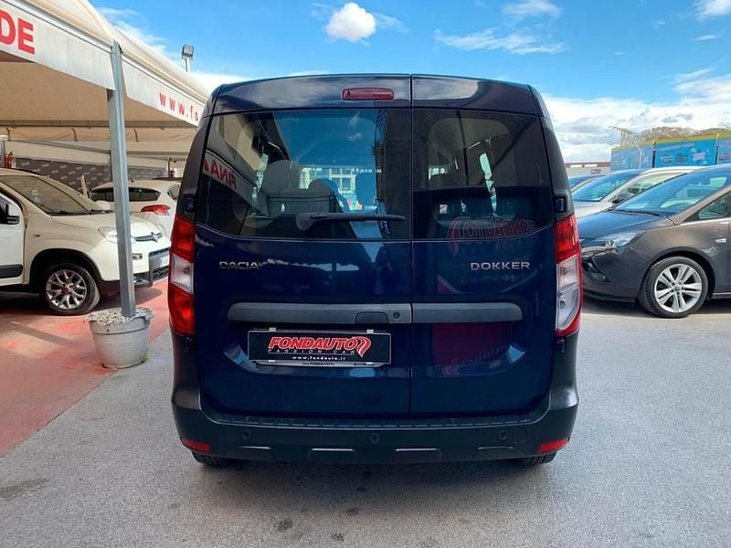 Usata Dacia Dokker 83 CV (61 kW) 2015 Blu Monovolume