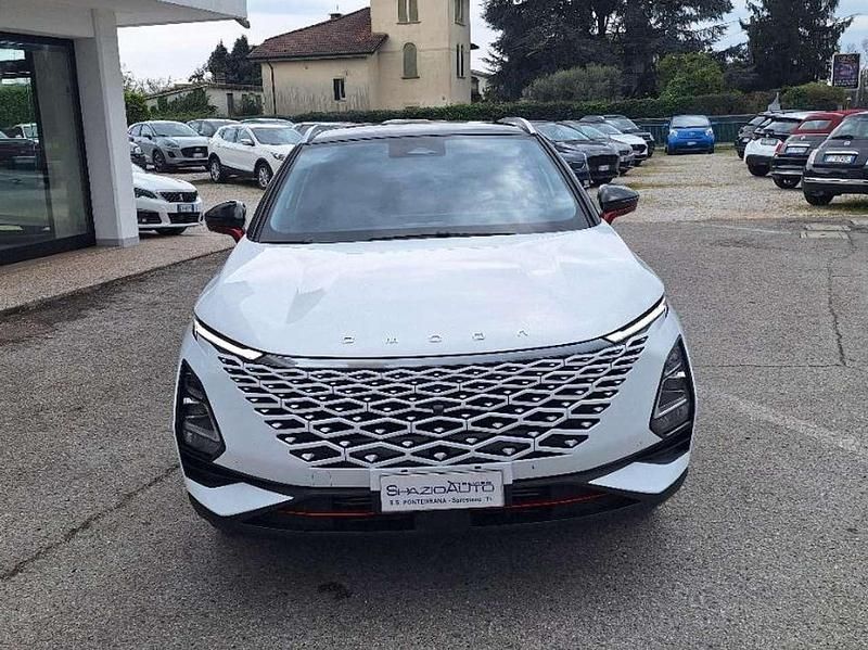 Usata Omoda 5 147 CV (108 kW) 2024 Bianco SUV
