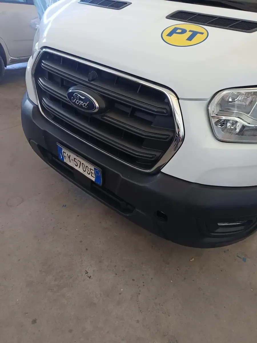 Usata Ford Transit 130 CV (95 kW) 2020 Bianco Furgone