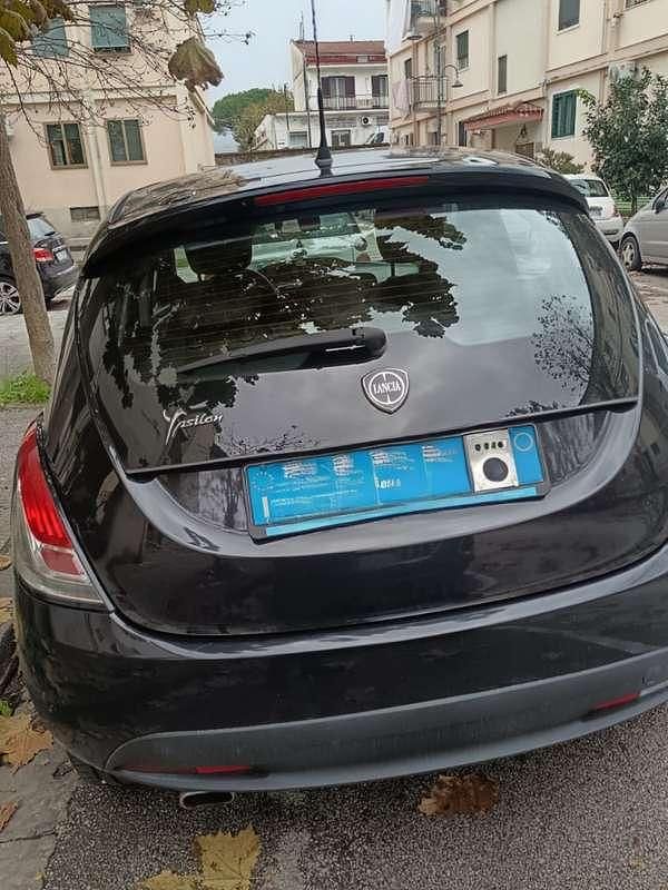 Usata Lancia Ypsilon 69 CV (50 kW) 2012 Utilitaria