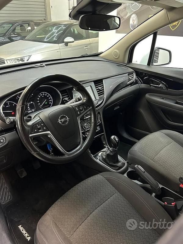 Usata Opel Mokka X Ultimate 136 CV (100 kW) 2017 Bianco SUV