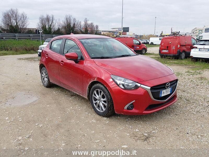 Usata Mazda 2 Evolve 105 CV (77 kW) 2018 Rosso Berlina