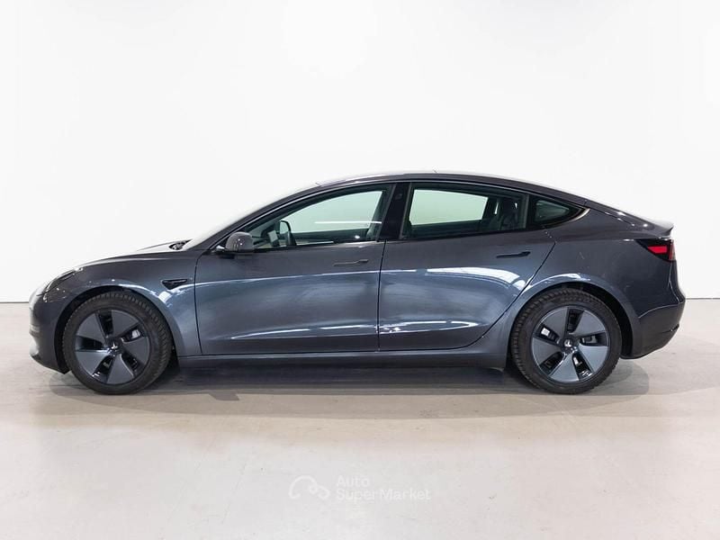 Usata Tesla Model 3 153 kW (209 CV) 2022 Gray Berlina