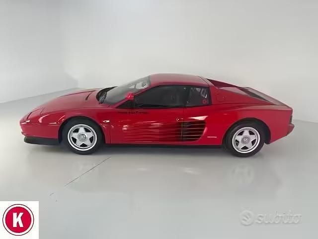 Usata Ferrari Testarossa 390 CV (286 kW) 1985 Rosso Coupé