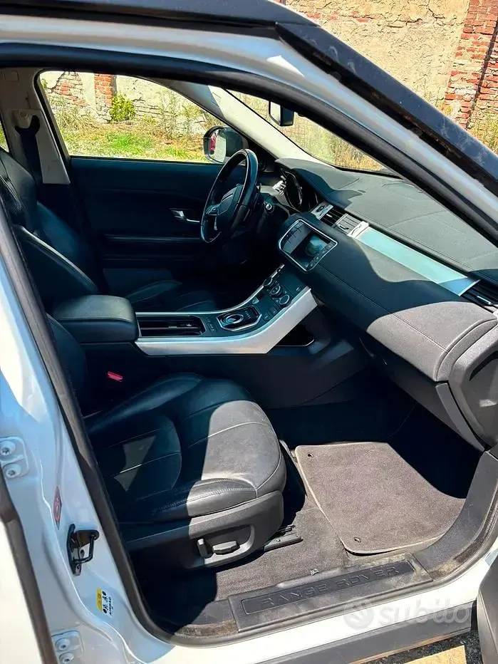 Usata Land Rover Range Rover evoque SE 150 CV (110 kW) 2016 Bianco SUV