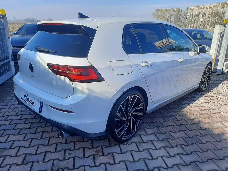 Usata VW Golf VIII GTI 245 CV (180 kW) 2022 Bianco Berlina
