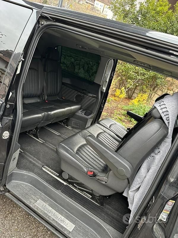 Usata Mercedes Viano 163 CV (119 kW) 2014 Nero Monovolume