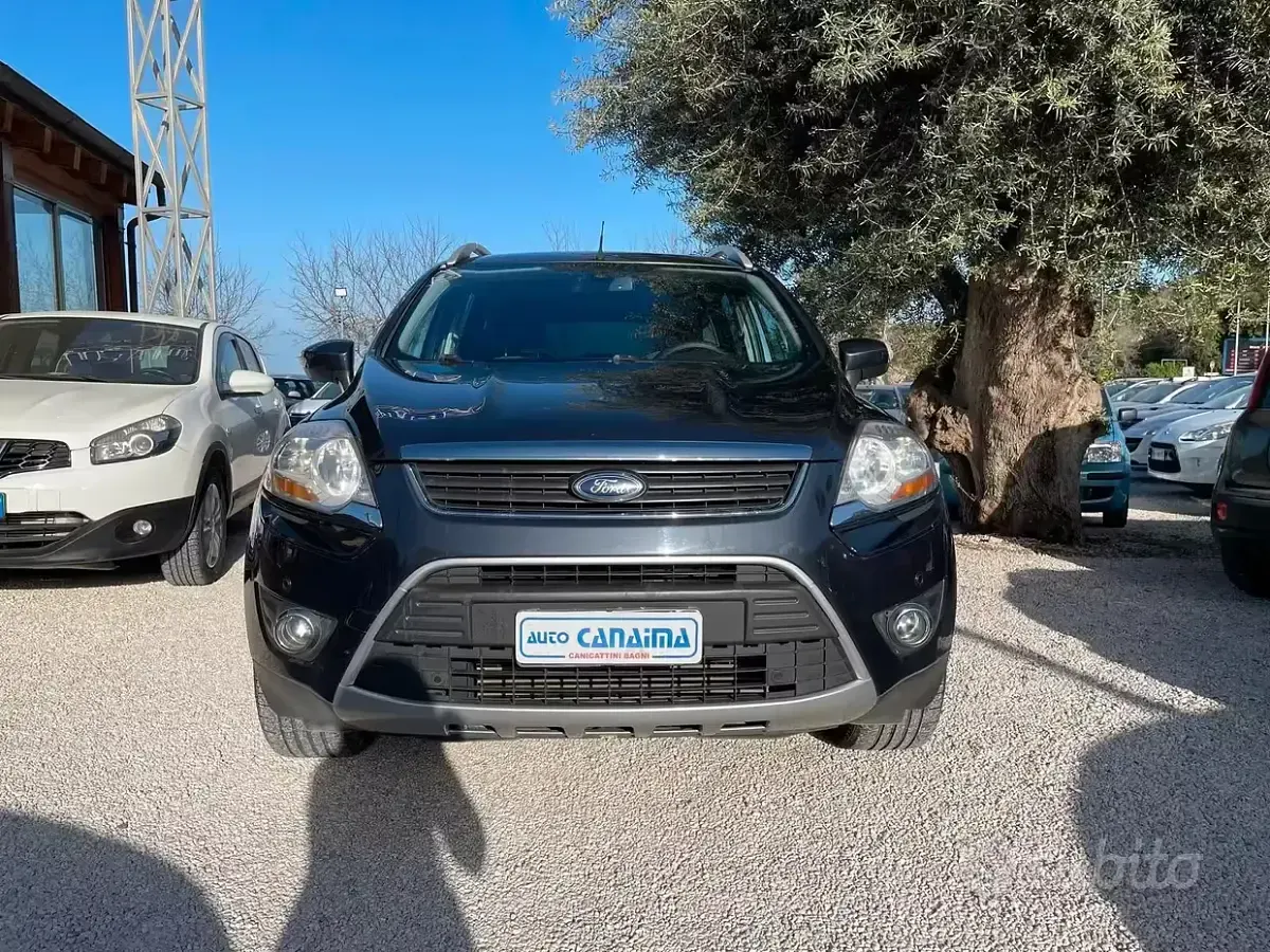 Usata Ford Kuga Titanium 136 CV (100 kW) 2011 Grigio SUV