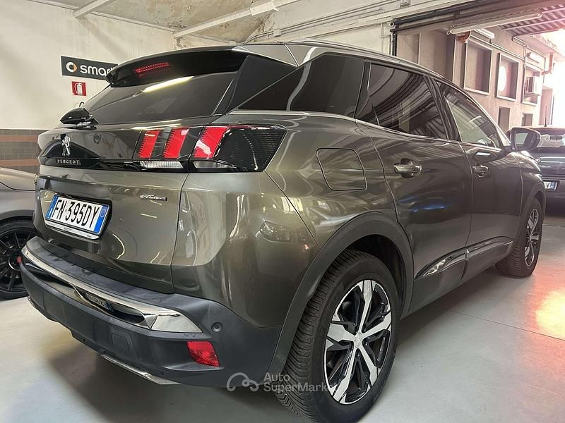 Usata Peugeot 3008 GT-line 150 CV (110 kW) 2018 Grigio SUV