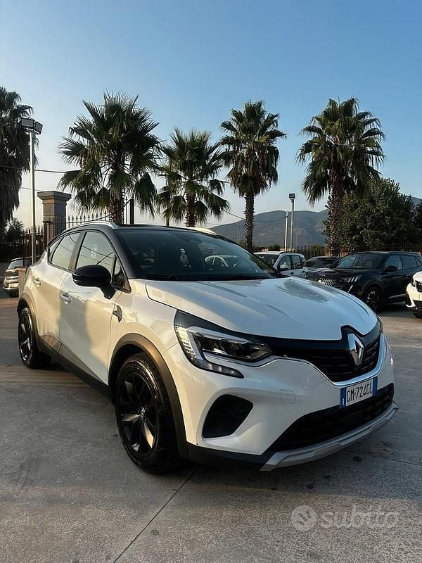 Bianco Usata 2022 Renault Captur Techno SUV | 15.900 € (Buon prezzo) - Immagine 1/4