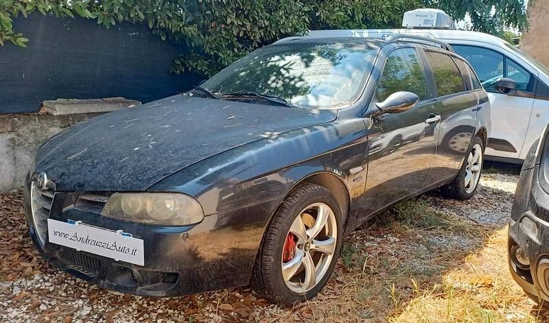 Grigio Usata 2005 Alfa Romeo Crosswagon Distinctive Station wagon | 5500 € - Immagine 1/4