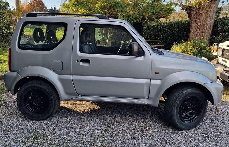 Usata Suzuki Jimny 82 CV (60 kW) 2004 SUV