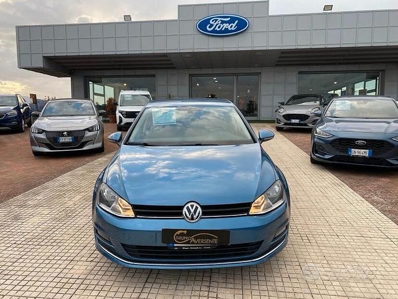 Usata VW Golf VII Business 122 CV (89 kW) 2013 Blu Berlina