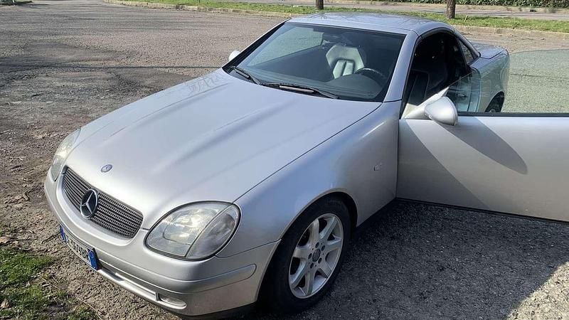 Usata Mercedes SLK200 136 CV (100 kW) 1997 Cabrio