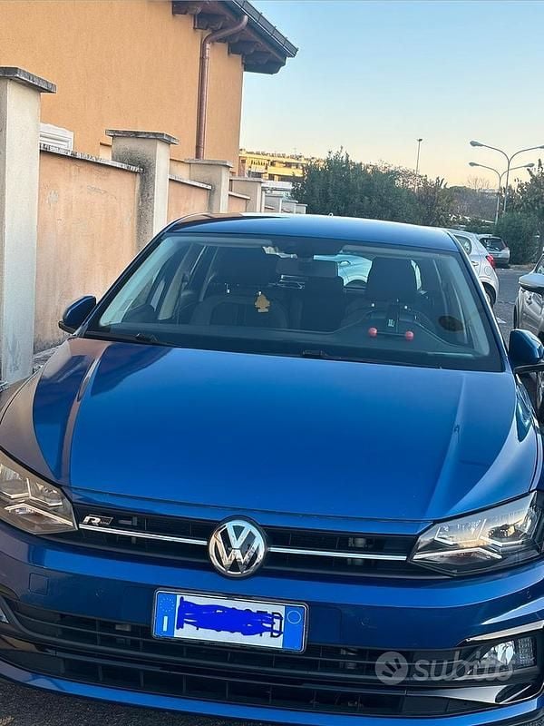 Usata VW Polo R-line 116 CV (85 kW) 2019 Blu Utilitaria