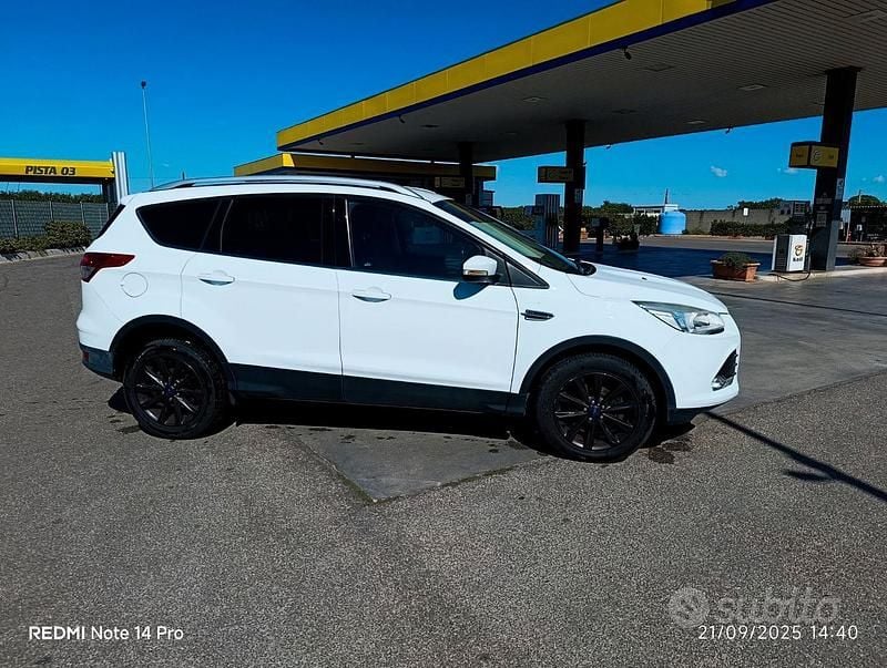 Occasion Ford Kuga 150 ch (110 kW) 2015 Blanc SUV