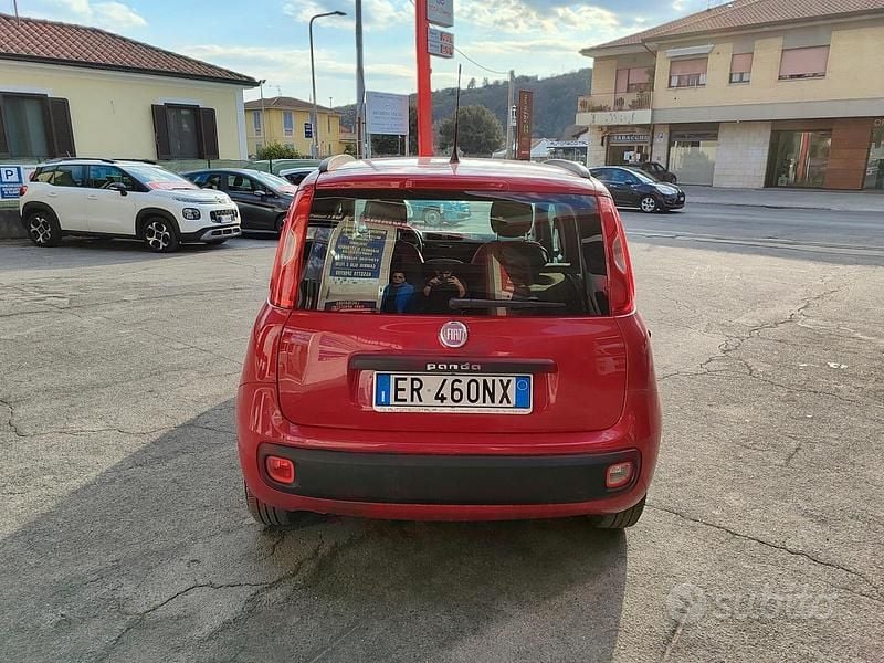 Usata Fiat Panda 69 CV (50 kW) 2013 Rosso Utilitaria