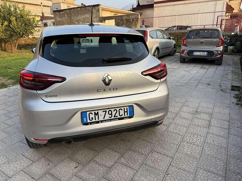 Usata Renault Clio V Equilibre 101 CV (74 kW) 2023 Berlina
