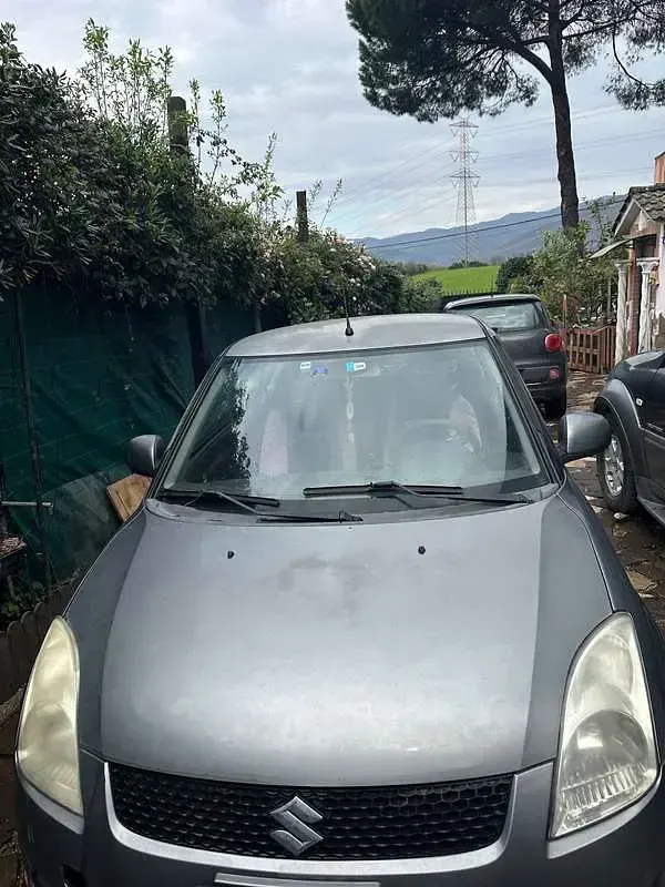 Usata Suzuki Swift GL 75 CV (55 kW) 2009 Argento Utilitaria