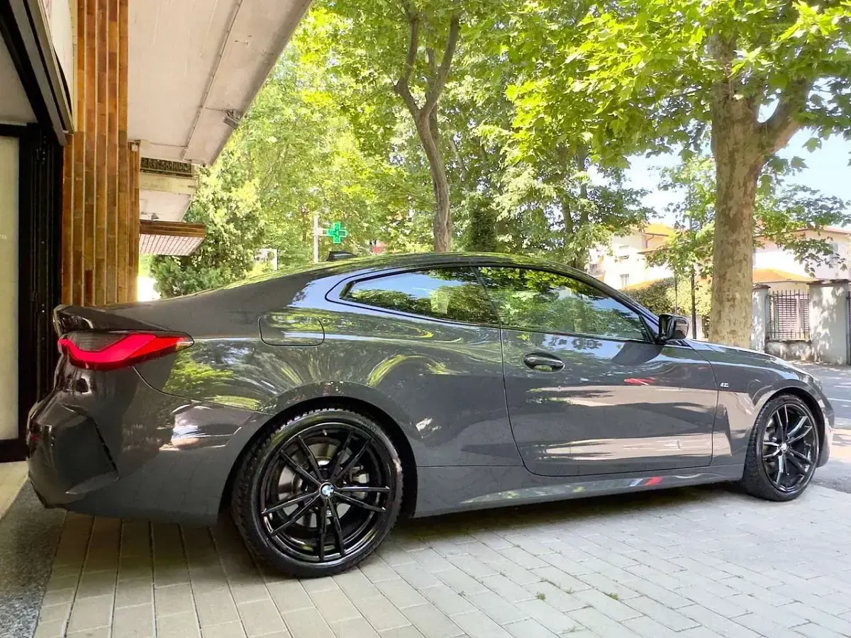 Usata BMW 430 M Sport 245 CV (180 kW) 2022 Drevit grey metallic Coupé