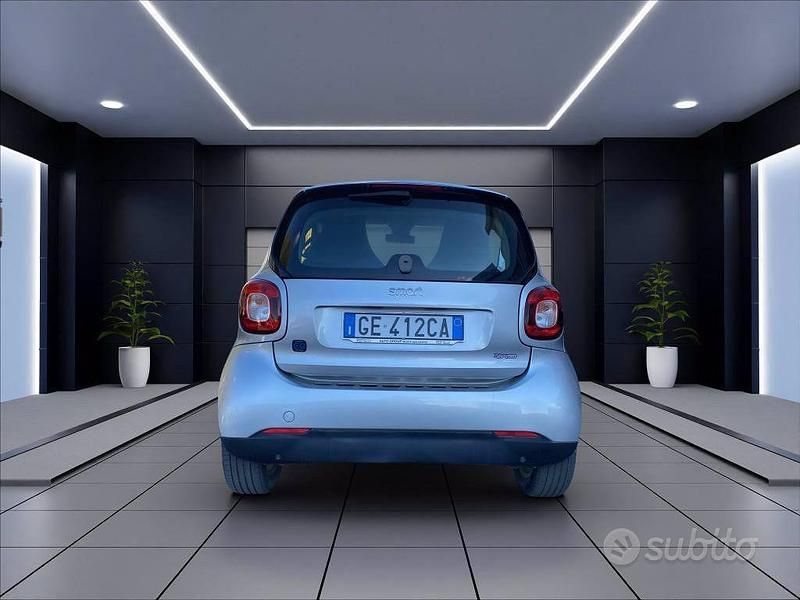 Usata Smart ForTwo Electric Drive Passion 41 kW (56 CV) 2021 Berlina