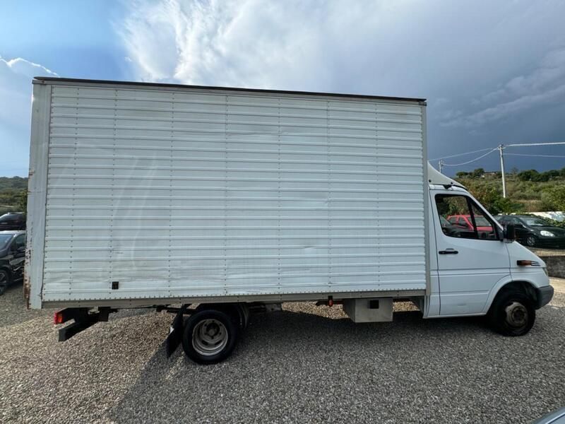 Usata Mercedes Sprinter 156 CV (114 kW) 2004 Bianco Furgone