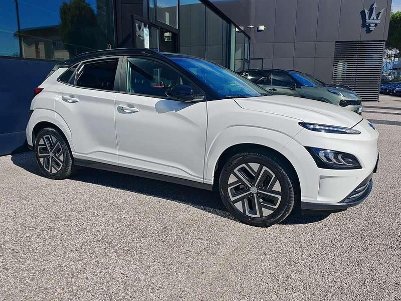 Usata Hyundai Kona 27 kW (38 CV) 2021 SUV