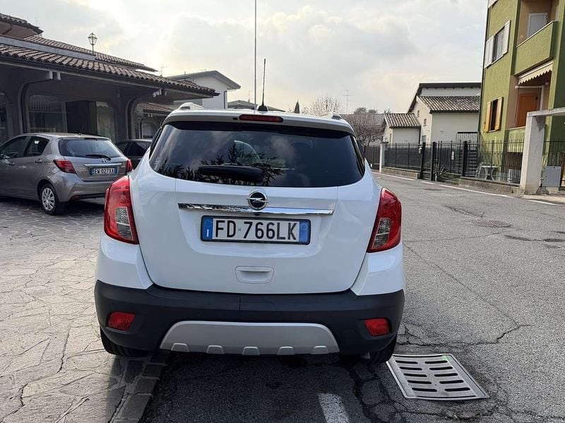Usata Opel Mokka Cosmo 116 CV (85 kW) 2016 Bianco SUV