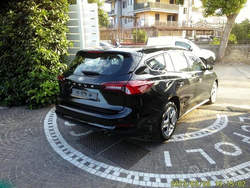 Usata Ford Focus Business Edition 120 CV (88 kW) 2022 Nero Station wagon
