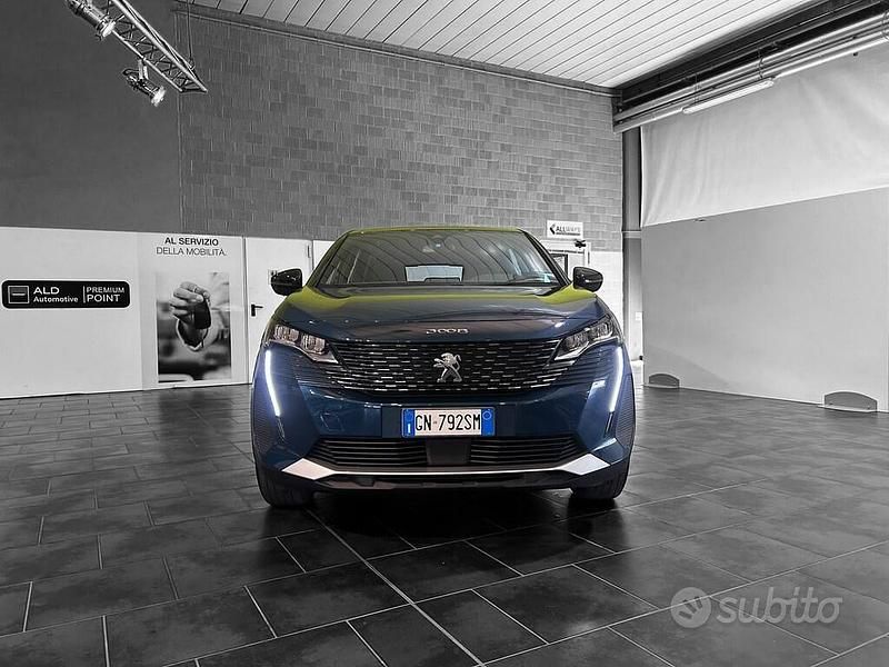 Usata Peugeot 3008 Active 131 CV (96 kW) 2023 Blu SUV