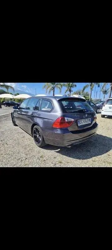 Usata BMW 318 122 CV (89 kW) 2007 Station wagon
