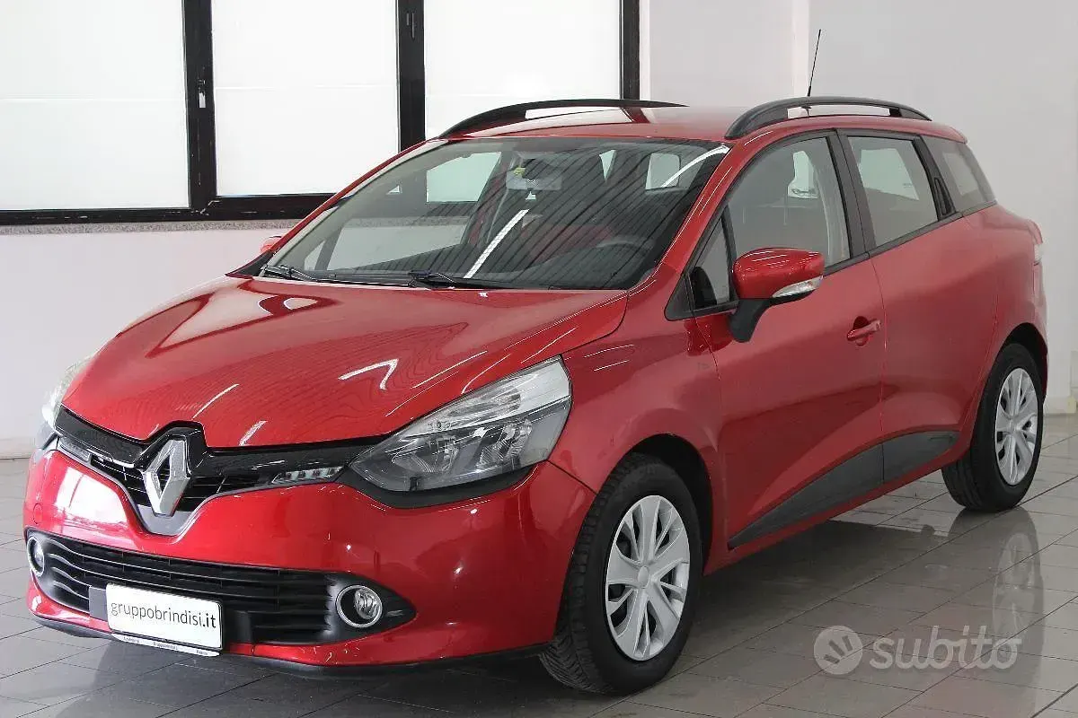 Usata Renault Clio 75 CV (55 kW) 2016 Rosso Station wagon