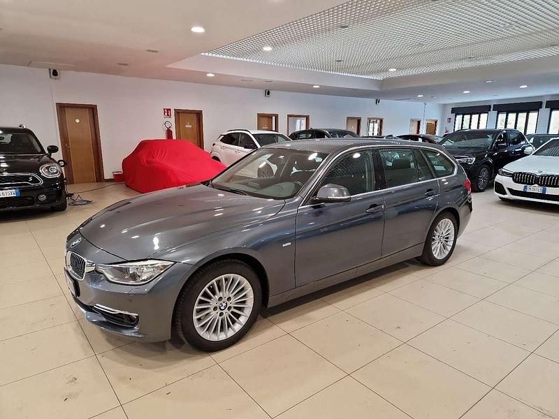 Grigio Usata 2014 BMW 320 Luxury Line Station wagon | 8800 € (Ottimo prezzo) - Immagine 1/4