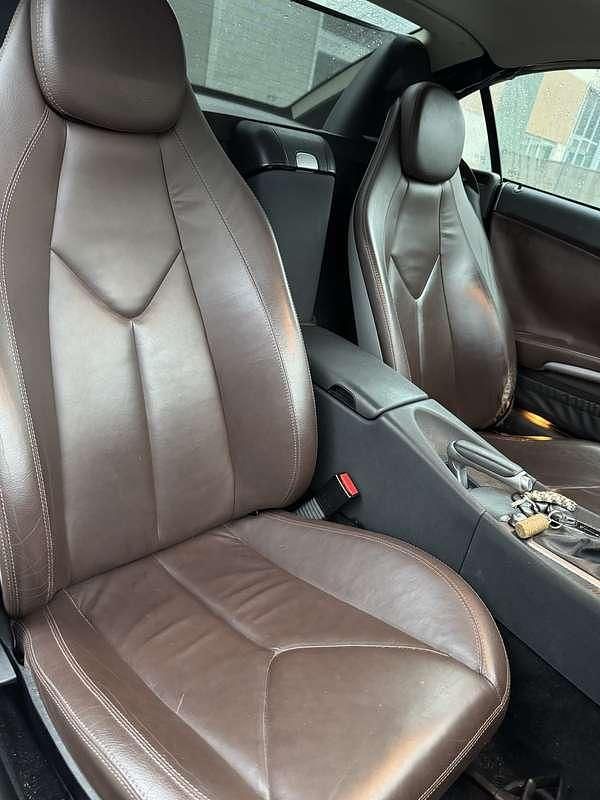 Usata Mercedes SLK200 163 CV (119 kW) 2004 Cabrio