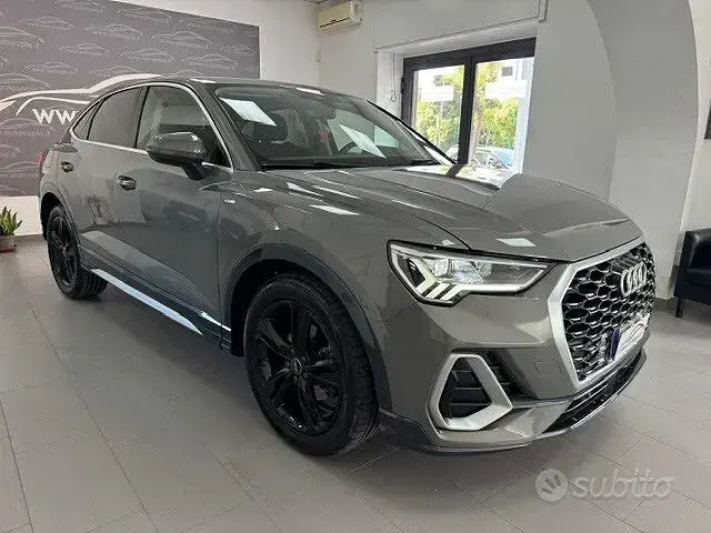 Usata Audi Q3 150 CV (110 kW) 2023 Grigio SUV