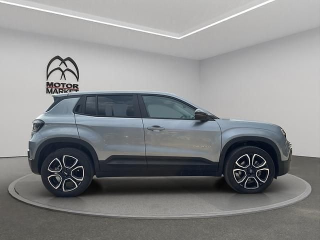 Usata Jeep Avenger Summit 110 CV (80 kW) 2025 Grigio / gray SUV