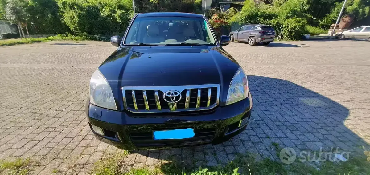 Gebraucht Toyota Land Cruiser 173 PS (127 kW) 2009 Schwarz SUV