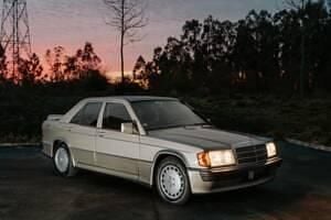 Usata Mercedes 190 185 CV (136 kW) 1988 Beige Berlina