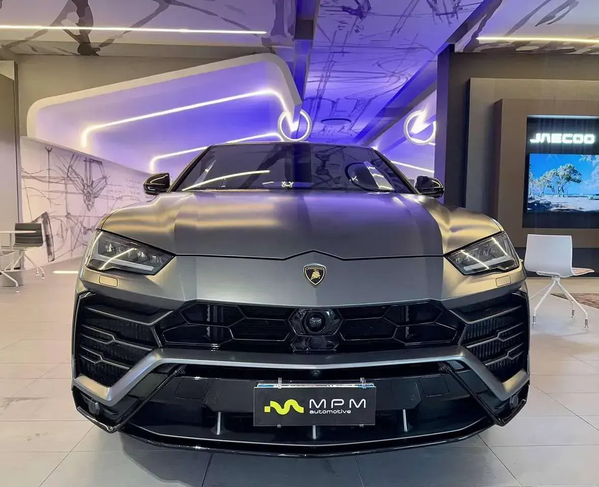 Usata Lamborghini Urus 650 CV (478 kW) 2021 Grigio SUV