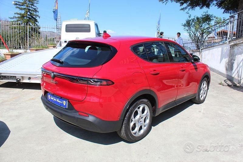 Usata Alfa Romeo Tonale Sprint 131 CV (96 kW) 2023 Rosso SUV