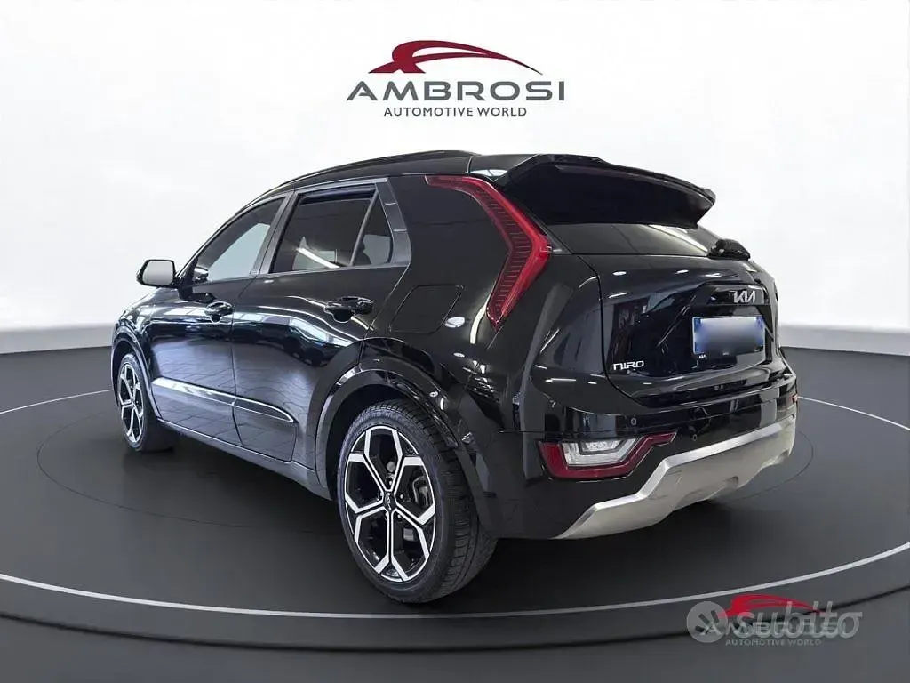 Usata Kia Niro 137 CV (100 kW) 2023 Nero SUV