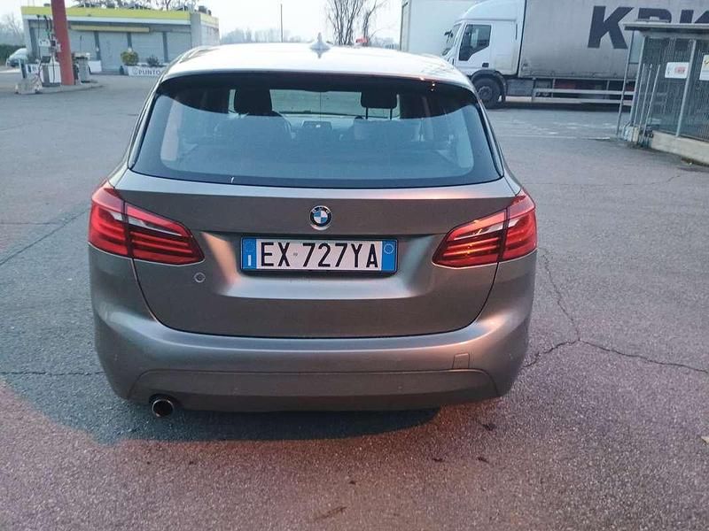 Usata BMW 218 Active Tourer Advantage 150 CV (110 kW) 2014 Grigio Monovolume