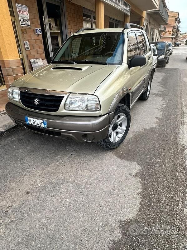 Usata Suzuki Vitara 87 CV (63 kW) 2000 SUV