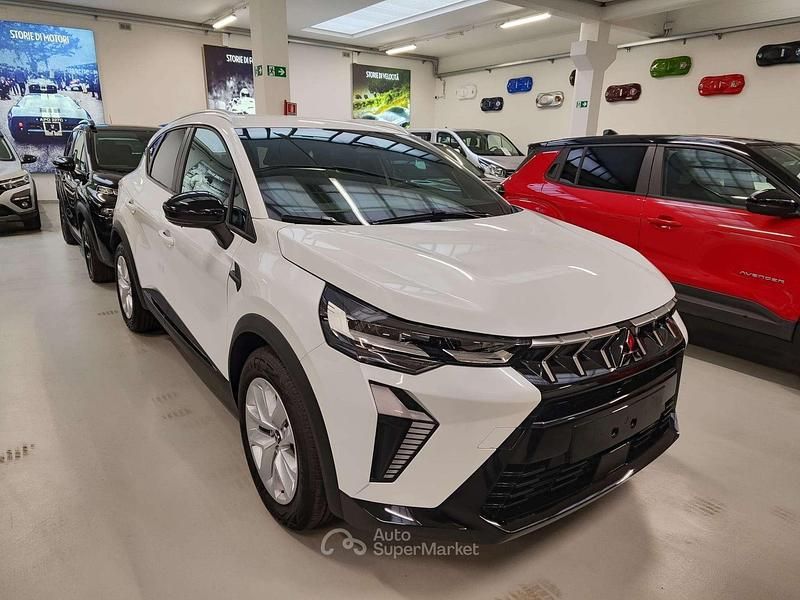Nuova Mitsubishi ASX Invite 101 CV (74 kW) 2025 Crystal white SUV