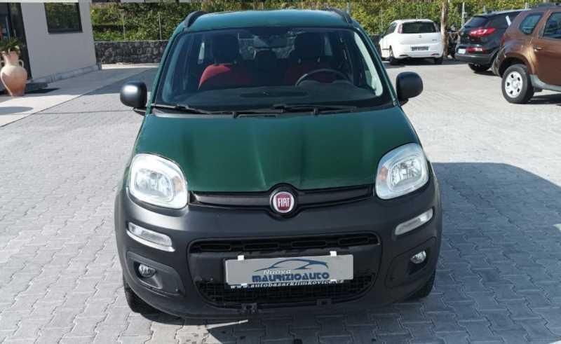 Verde Usata 2015 Fiat Panda 4x4 Due volumi | 12.499 € (Molto cara) - Immagine 1/4